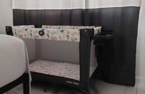 Gorgeous Abode 3 Bedrooms Hide-out in Mesa - Photo 2