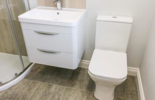 Hall View - Photo 18