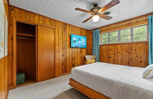 Spacious Family Home - 10 Mins to Cartersville - Photo 32