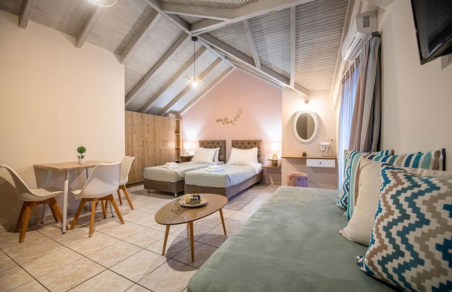 Koukos Loft Apartments - Photo 16