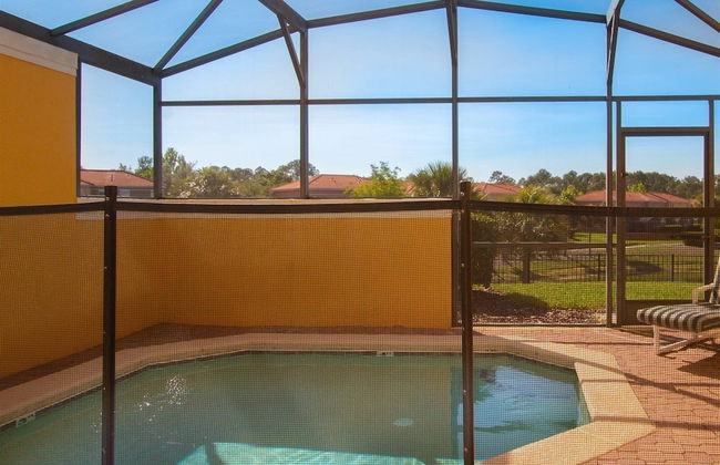 Private Screened Splash Pool Overlooking Tranquil Lake Right Beside Disney World by Florida Dream Homes - Foto 23