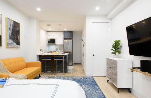 1597-12 NEW Studio Prime UES WD in unit - Photo 10