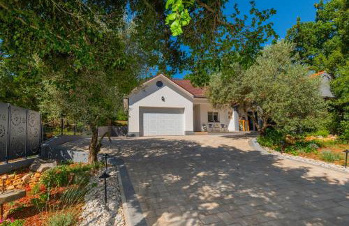 Villa Botanica - Lush Garden and Pool Oasis - Foto 41