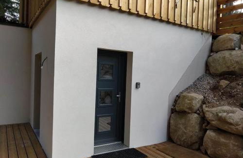 Le Refuge perché du saut de la bourrique, SPA, terrain clôturé, bordure de forêt - Foto 23