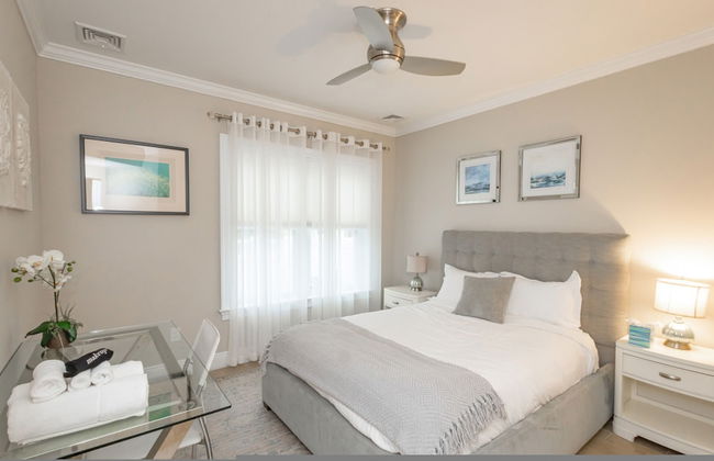 Spacious 6BR Beach Home With Elevator Decks - Ideal for Family Holidays Winter Escapes - Foto 14