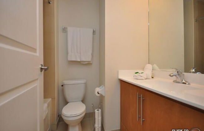 WhiteHall Suites - Mississauga - Photo 20