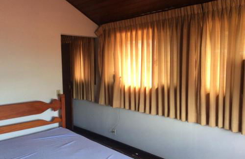 Casa ampla com piscina e confortável - Foto 10