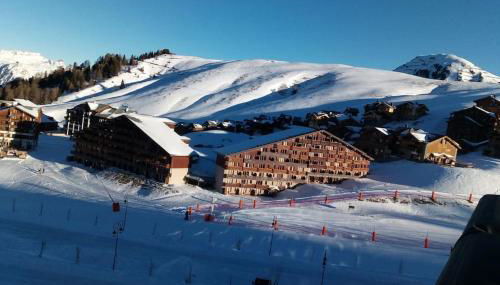 Plagne Soleil - Montsoleil -Ski aux pieds-5 personnes - Foto 1