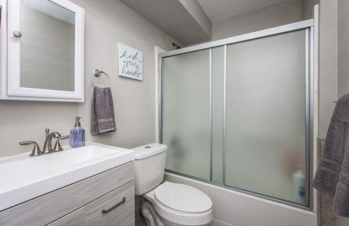 Colorado home near Red Rocks w fenced yard - Foto 23