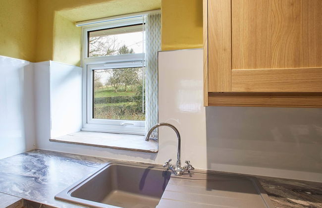 Snowdrop Cottage - Photo 8