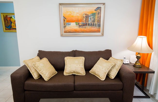 Centrally Located Guest Apartments II - Photo 8