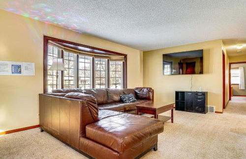 12 Mi to St Paul Pet-Friendly Home with Backyard - Photo 1