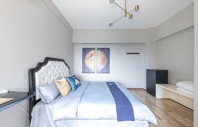 Xi'an City Center View Apartment - Photo 10