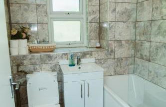 Modern 2 bedroom Terrace - Foto 32