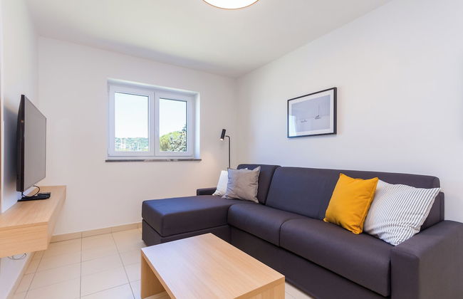 Premium Levant 212 Marina Apartment - Photo 14