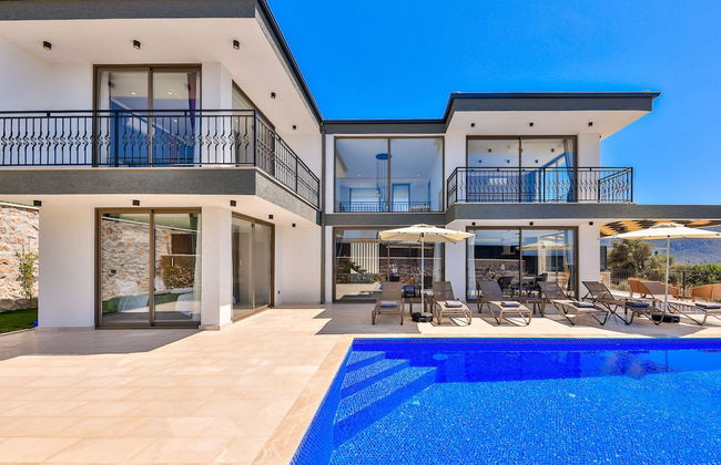 Villa Etoo in Ye ilk y Mahallesi - Foto 2