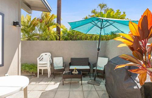 Stylish 1BR Apartment with AC Full Kitchen & WD - Just Steps to the Beach - Photo 20