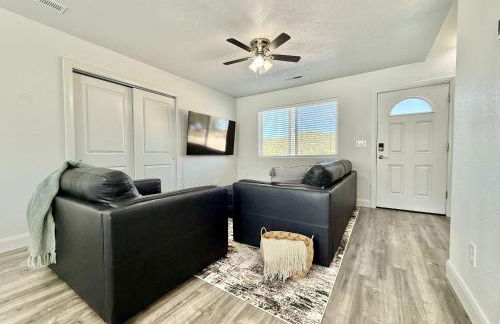 Townhome in Glendale UT near Zion with hot tub - Foto 7