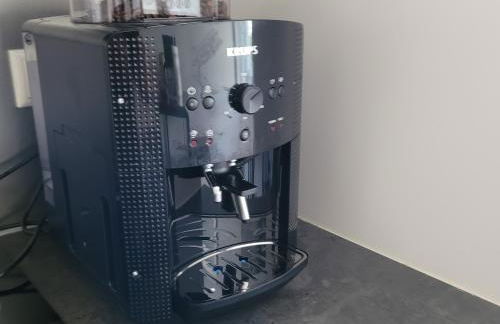 Schöne, gemütliche möblierte 2 Zi Wohnung in RGB - Foto 12