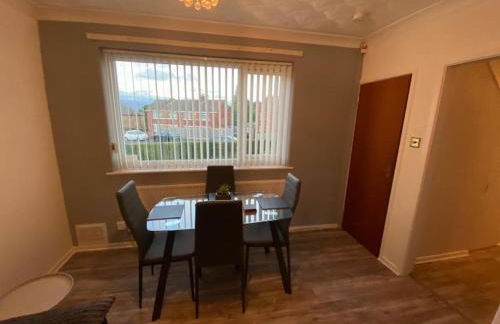 Spacious Luxurious Serviced Accommodation 3 - Foto 4