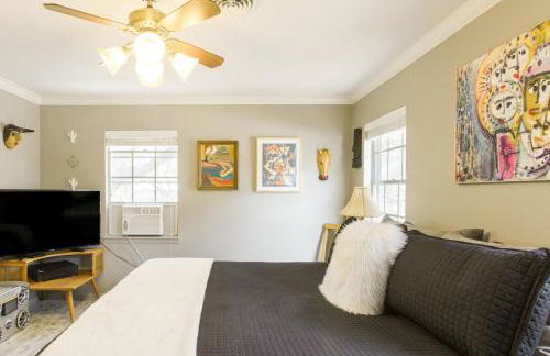 Four Bedroom Ranch Retreat with a Stunning Pool - Foto 8