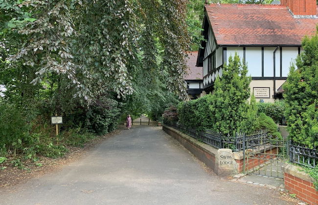 Lovely 2-bed Apartment in Lytham Saint Annes - Foto 22