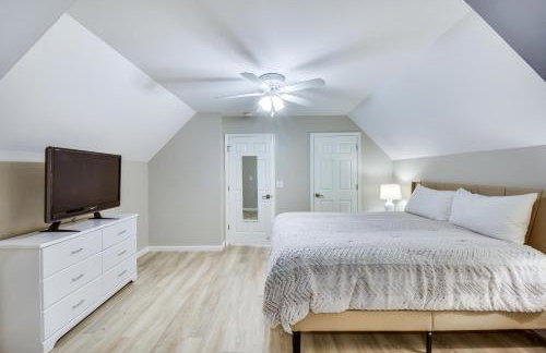 Lake Hartwell Retreat with 2-Tier Dock and Boat Slip! - Foto 9