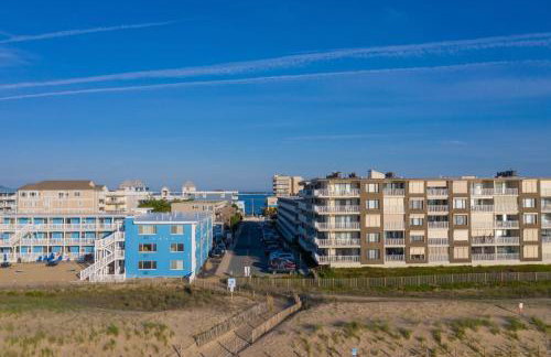 Ocean Block Condo 100 Steps From the Beach - Foto 31