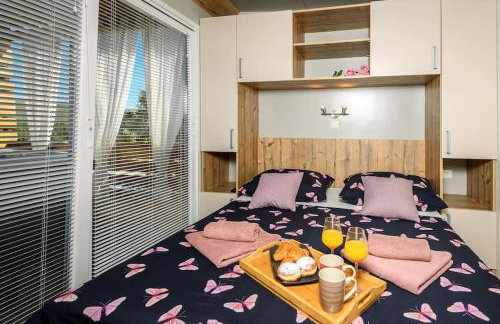 Cozy and Chic Little House with pool Ivinj - 4 - Foto 20