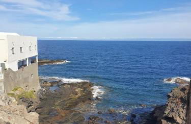 Modern BohoTropical apartment with terrace - Foto 15