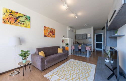 LakeStudio with Private Beach - Photo 24