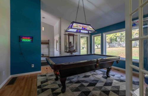 Massive 4 bedroom home Sleeps 19 - Foto 1