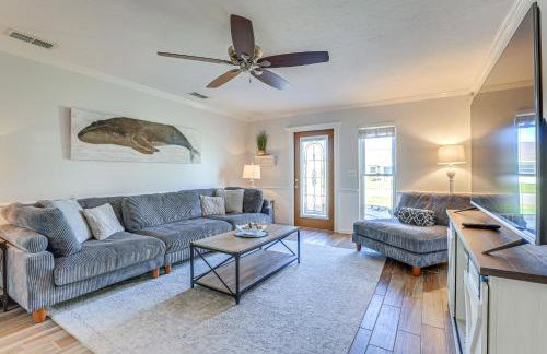 Pet-Friendly Home with Heated Pool in Bradenton - Foto 3