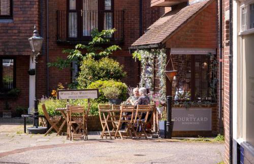 The Old Church - Foto 63