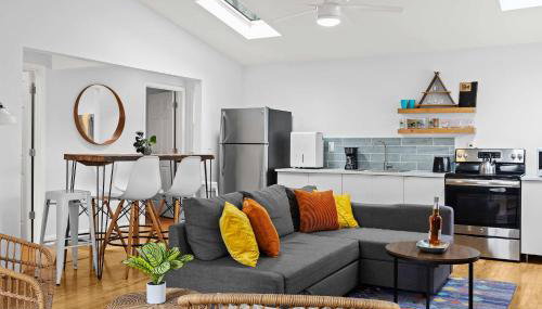 Cozy 2BR Near Bourbon Trail + Backyard Access - Foto 3