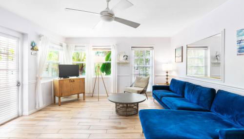 Siesta Key, Heated Pool, Dock on Lagoon, Turtle Beach 1 mile and Crescent Beach 2 miles, 1bdr - Foto 4