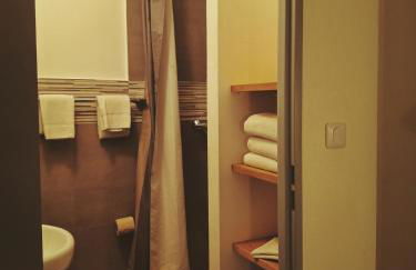 Appart'hotel Residella House Room & Kitchen Avignon Le Pontet - Foto 71