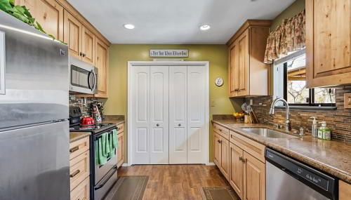 Bigfoot Retreat Home Close to Beach - Foto 4