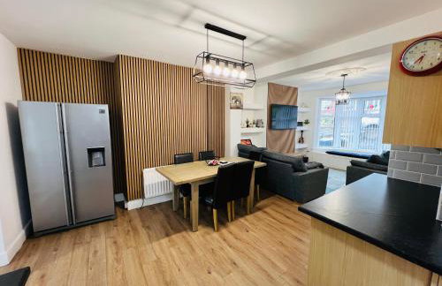 Numero Venti Aparthouse wifi parking Hot Tub Contractor and Group Friendly - Foto 38