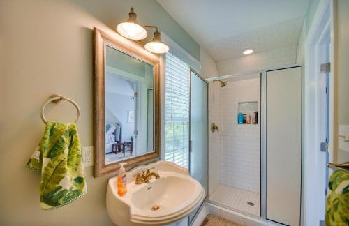 Bayfront White Stone Escape w/ Private Beach! - Photo 44