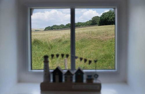 Beautiful Country Cottage - Photo 10