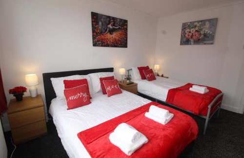 High Street House Thurnscoe by Smart Corporate Stays - Photo 26