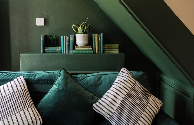 Stunning 2BD in the Heart of Malmesbury - Photo 24