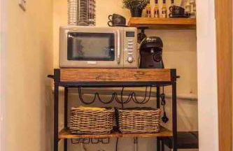 Stunning views, Hot tub, 5 mins to Chester - Photo 41