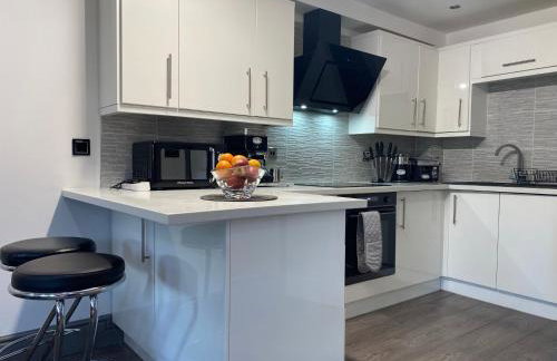 Modern Spacious 1 Bed Apartment with Free Parking in Trendy Inner London Suburb 15 mins walk to Victoria Line Underground then 20 mins to Oxford Street "West End of London" or 10 mins walk to Overground and 10 mins to London Liverpool St "City of London" - Foto 10