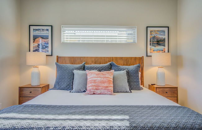 4BR Mnt Viewsmodern Urbanityrooftop Patio - Foto 11