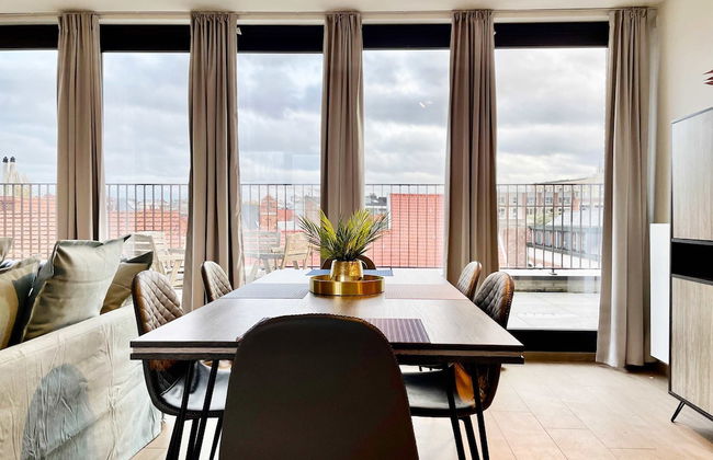 Modern 2BR Penthouse Near Diamond District by Oneluxstay - Foto 47