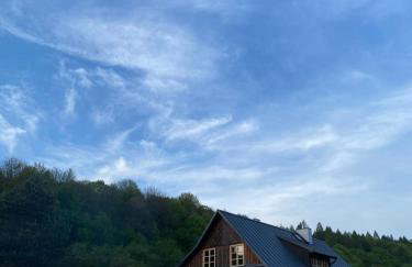 Nad Mikowym Potokiem - wydzielona część drewnianego domu z osobnym wejściem i ogrodem - Foto 52