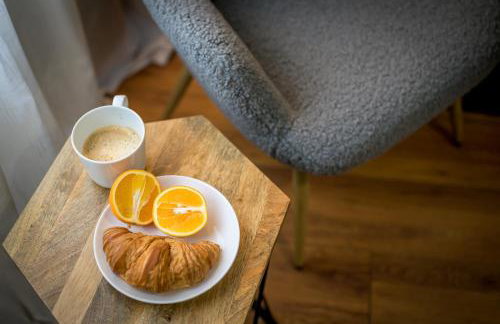 Vale House By EDEN Accommodation - 2 Bedroom Whole House, Sleeps 4 - NEWLY RENOVATED - Foto 32