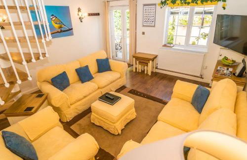 Holiday Home Schönes Ferienhaus in Hastings mit Whirlpool- Terrasse und Garten by Interhome - Foto 9